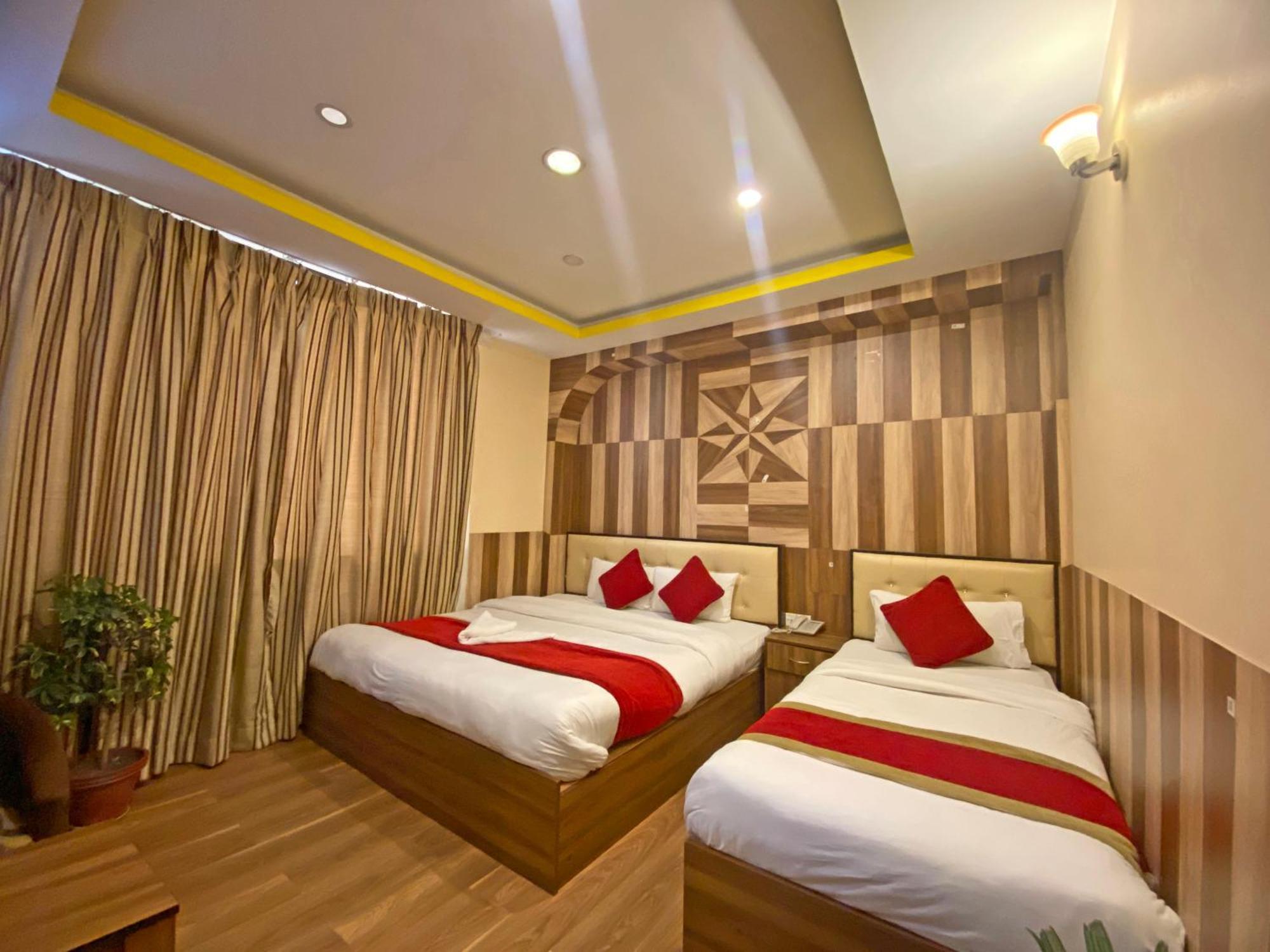 Hotel Airport Holiday Kathmandu Exteriör bild